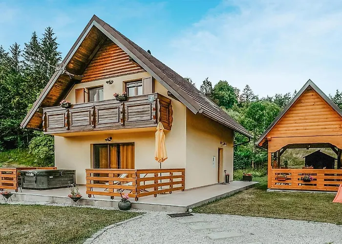 Awesome Home In Mrkopalj With Kitchen Casa vacanze