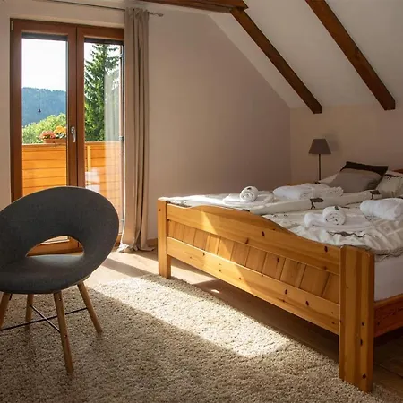 Feriehus Awesome Home In Mrkopalj With Kitchen