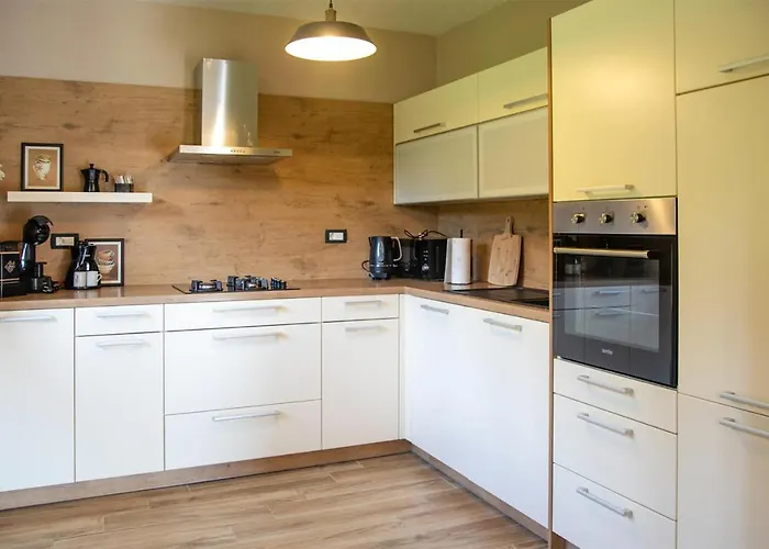 Ferienhaus Awesome Home In Mrkopalj With Kitchen *